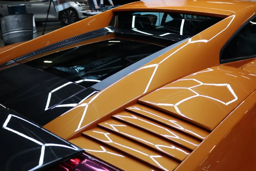 A jövő autói: önjáró járművek és az ember-gép kapcsolat